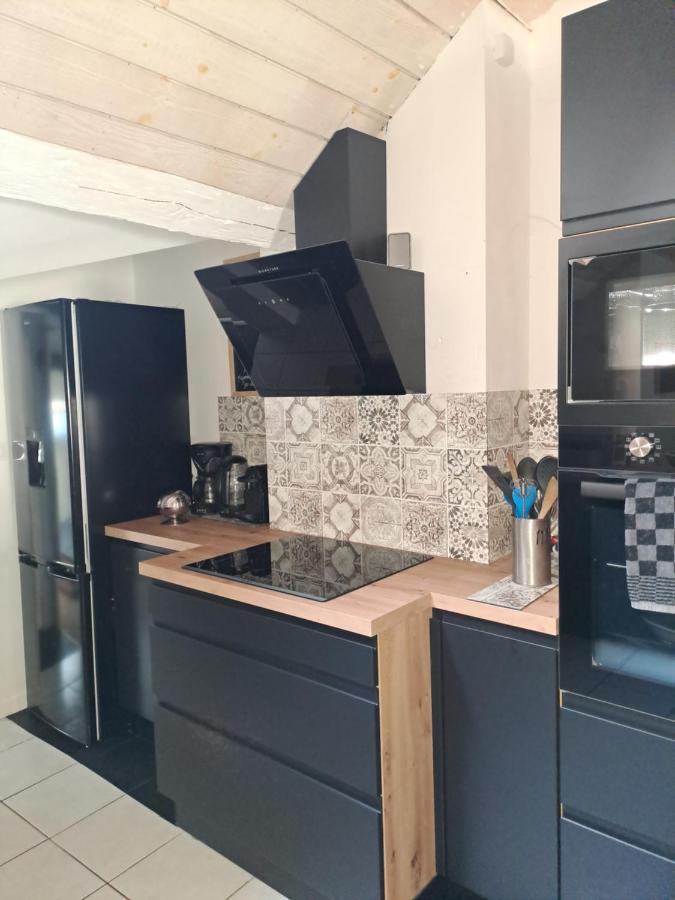 Atypique Saumur 80 M2 Joli Appartement 2 A 7 Pers Familial Renove Entier 3 Chambres Hyper Centre Exteriér fotografie
