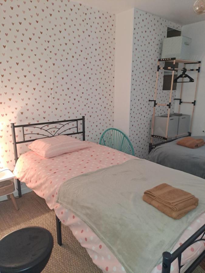 Atypique Saumur 80 M2 Joli Appartement 2 A 7 Pers Familial Renove Entier 3 Chambres Hyper Centre Exteriér fotografie