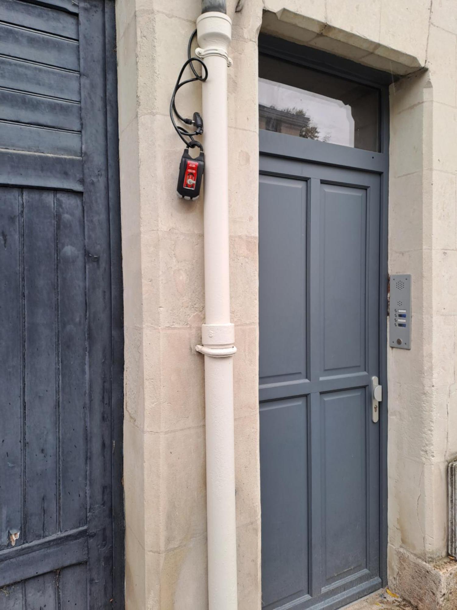 Atypique Saumur 80 M2 Joli Appartement 2 A 7 Pers Familial Renove Entier 3 Chambres Hyper Centre Exteriér fotografie